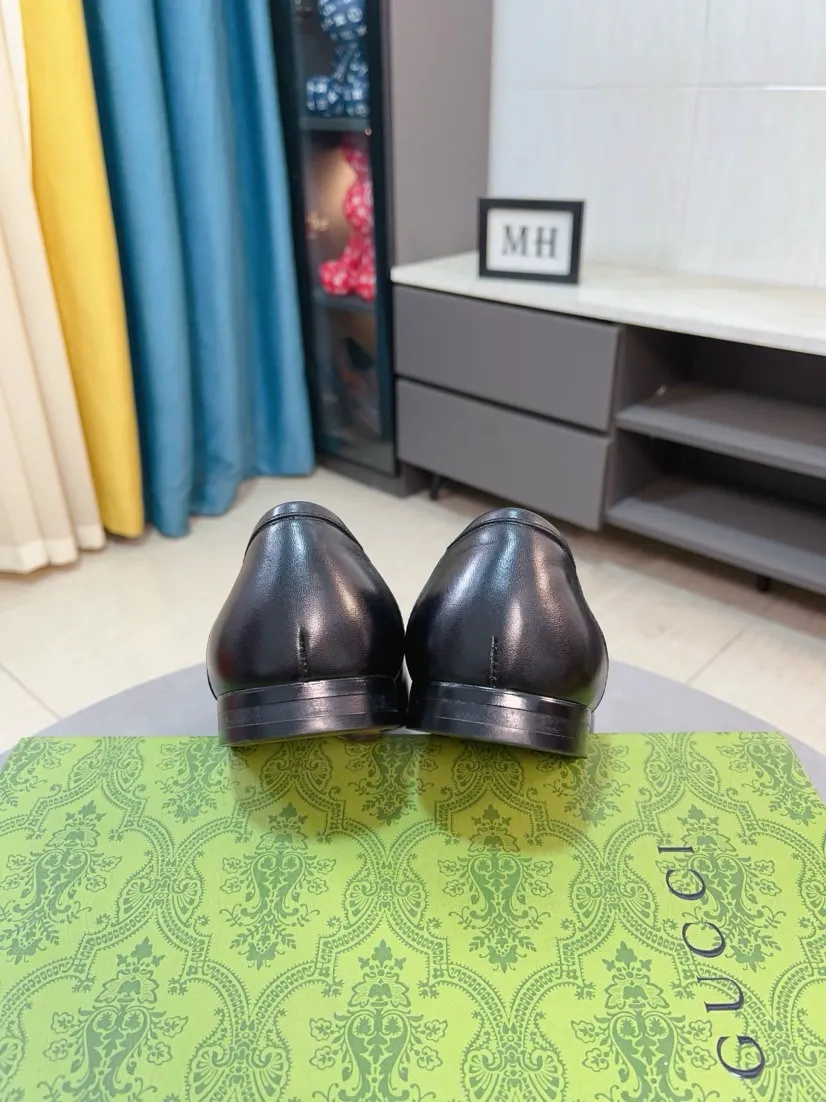 Men's shoes 💰500🌹🌹【GUCCI】The most popular classic Gucci leather shoes. Synchronized with the official website, the upper is made of Italian first-layer cowhide ➕cowhide lining, with unique brand and unique craftsmanship. Highlighting the hot style of the new year. Stop hesitating, stop wandering, get it now. Number: 38--44